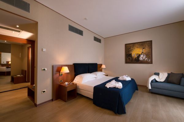 Hotel CDH Parma e Congressi